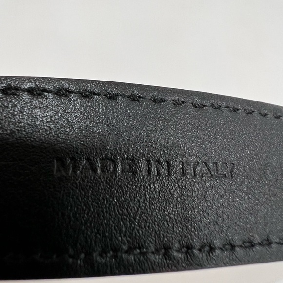 Saint Laurent Cassandre Thin Belt With Square Buckle In Shiny Leather main image 5